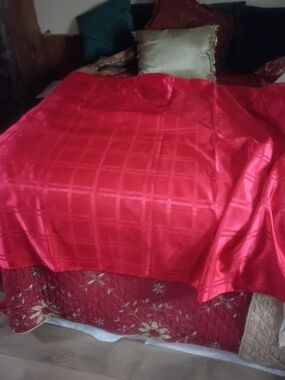 Red Satin Bedspread with Subtle Check Pattern
